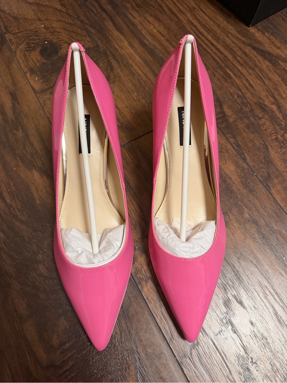 Nine West Bright Pink Patent Pointed Toe Pumps